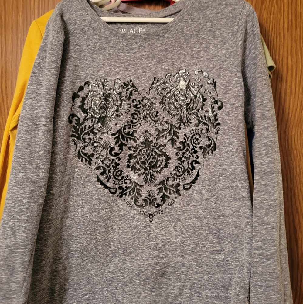 Girl's top